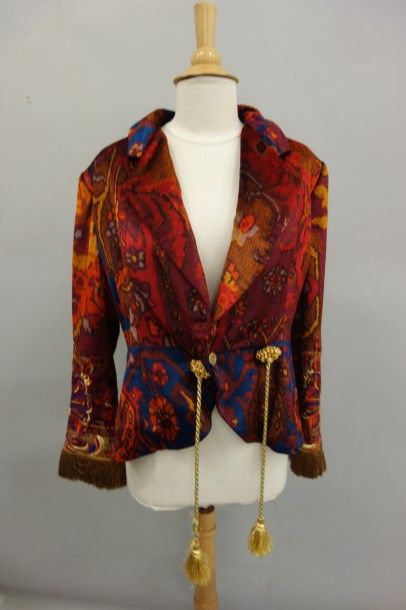 Christian DIOR Boutique


Veste en velours...