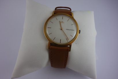 JAEGER LE COULTRE


Montre bracelet d'homme.

Boitier...