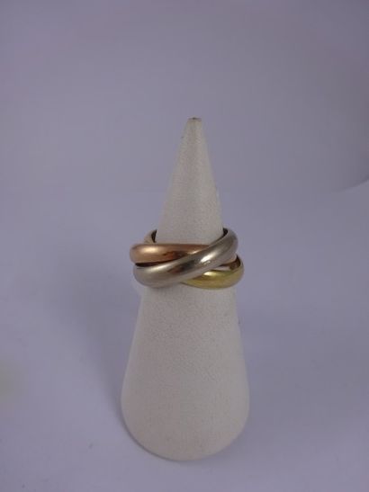 CARTIER, modèle Trinity


Bague modèle Trinity...