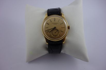 MOVADO
Montre bracelet d'homme en or jaune...