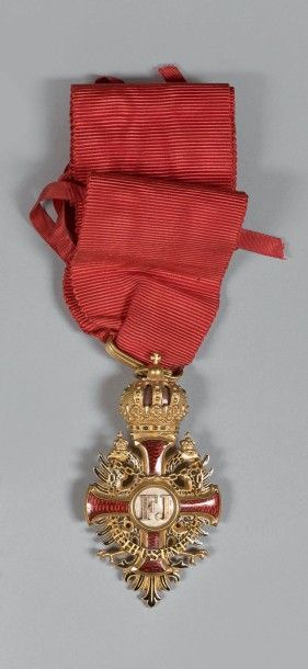 AUTRICHE
Ordre de François-Joseph.
Insigne...