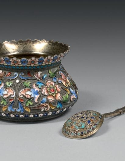 RUSSIE
Sucrier en argent (875) (84 zolotniks)...