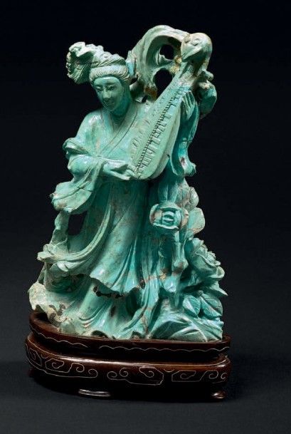CHINE
Sujet en turquoise sculptée représentant...