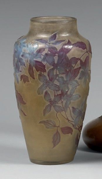 ÉTABLISSEMENTS GALLÉ
Vase de forme balustre...