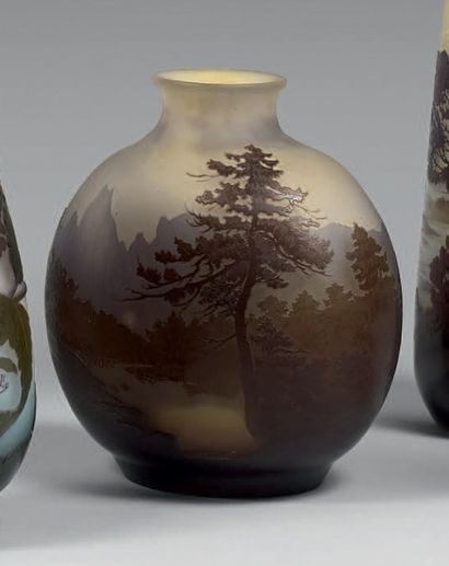 ÉTABLISSEMENTS GALLÉ
Vase gourde à petit...