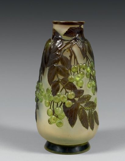ÉTABLISSEMENTS GALLÉ
Vase tronconique à col...