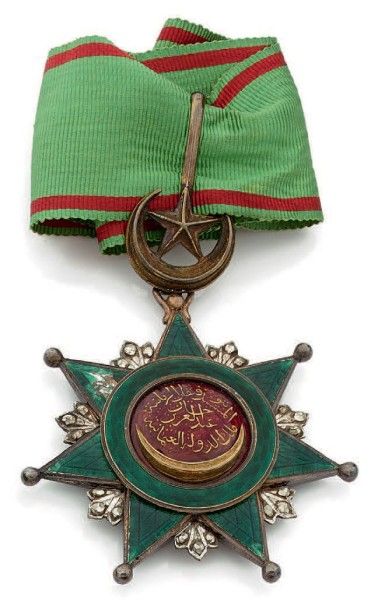 TURQUIE

Ordre de l'Osmanié, fondé en 1861,...