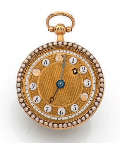 Petite montre de dame or (750 millièmes).
Cadran...