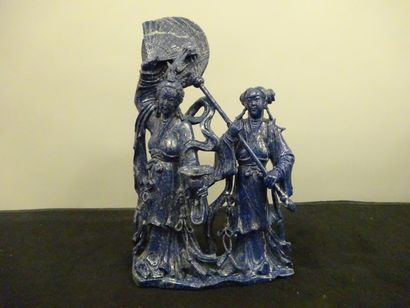 CHINE

Groupe sculpté en lapis-lazuli représentant...