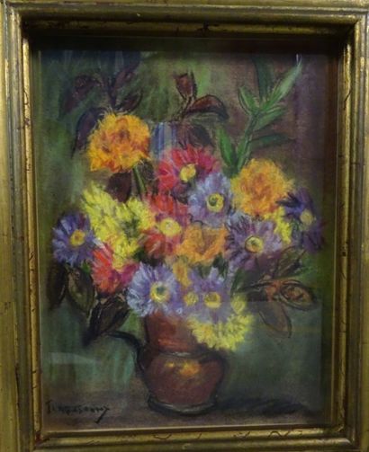 Ecole du XXème siècle. 

Bouquet de fleurs....
