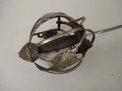 ECOSSE


Forte épée dite broadsword.

Garde...
