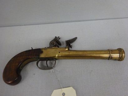 Pistolet d'officier de marine à silex.

Canon...