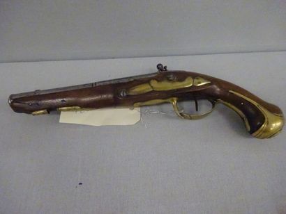 Pistolet d'officier de marine à silex.

Canon...
