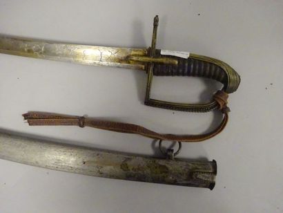 Sabre de cavalerie.

Garde en bronze à une...