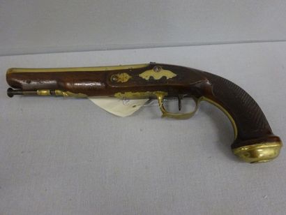 Pistolet d'officier de marine à silex.

Canon...