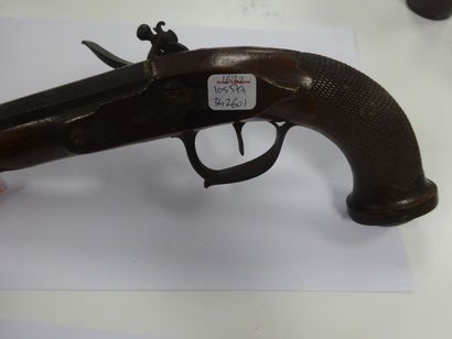 Paire de pistolets d'officier à silex.

Canons...