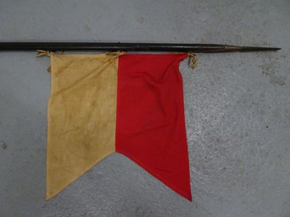 Lance de Cavalerie, modèle 1823.

Avec flamme...