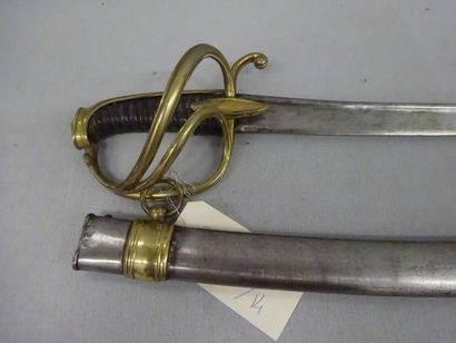 Sabre d'officier de Chasseur à cheval.

Garde...