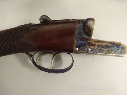 HOLLAND & HOLLAND
Fusil de chasse.
A deux...