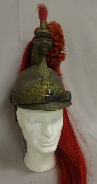 Casque de Cuirassier troupe modèle 1873.

Portant...