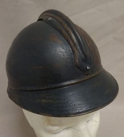 Casque Adrian modèle 1915 modifié Artillerie...