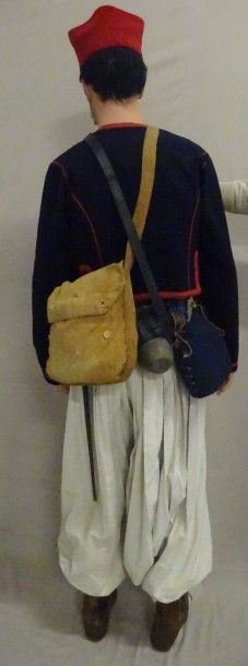 Mannequin d'un Zouave du 3ème Régiment.

Avec...