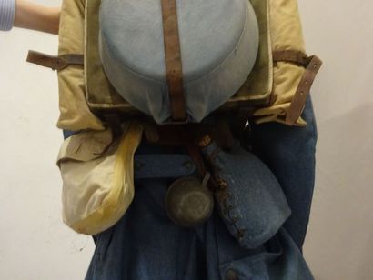 Mannequin d'un soldat d'Infanterie bleue...