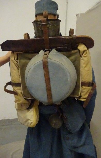 Mannequin d'un soldat d'Infanterie bleue...