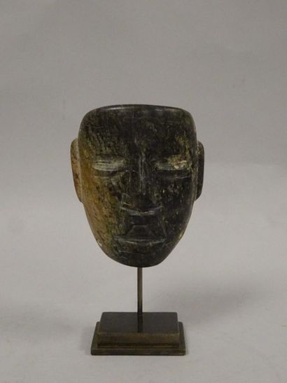 MEXIQUE

Masque.
Visage baby face.
Pierre...