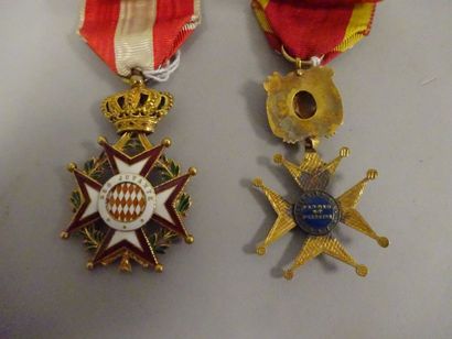 VATICAN


Ordre de Saint-Grégoire le Grand.

Croix...