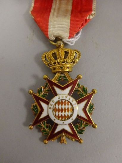 VATICAN


Ordre de Saint-Grégoire le Grand.

Croix...