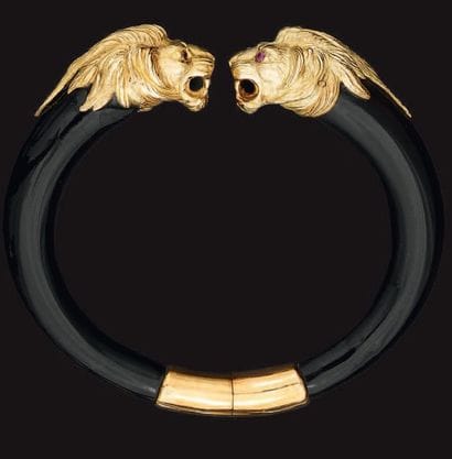 Bracelet jonc rigide ouvrant en écaille brune,...