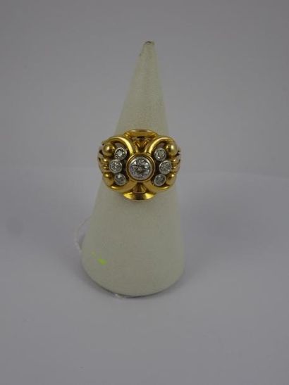Bague formée de filins d'or jaune (750),...