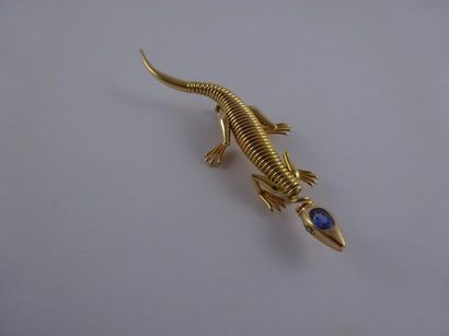 Broche en or jaune (750) figurant un lézard,...