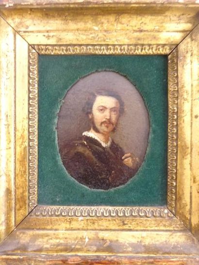 Ecole du XIXème siècle.


Portrait d'homme...
