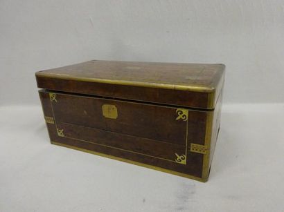 Coffre-écritoire de voyage, rectangulaire,...