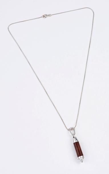 CHAUMET, Collection Toi je t'aime


Pendentif...