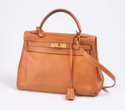 HERMES PARIS - MADE IN FRANCE


Sac à main...