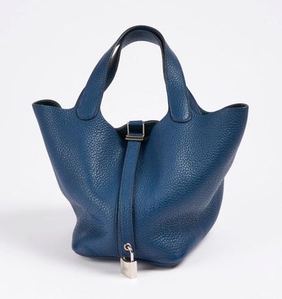 HERMÈS Paris, made in France


Sac à main...