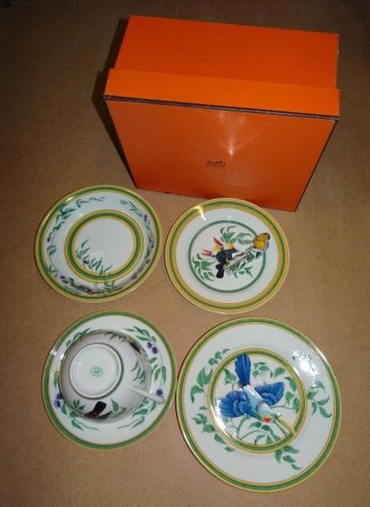 HERMES Paris

Service égoïste en porcelaine...