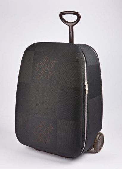 LOUIS VUITTON


Valise trolley 'Conquérant'...
