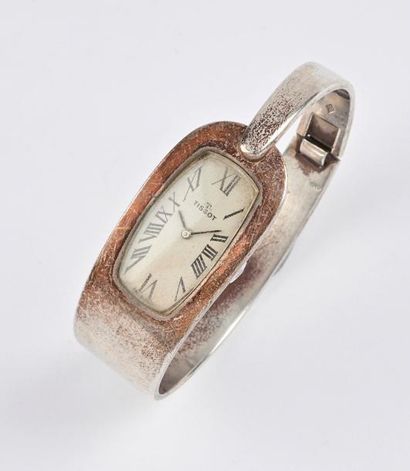 TISSOT


Montre bracelet de dame en argent...