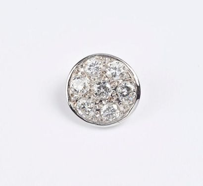 Petit pendentif circulaire en or gris (750)...