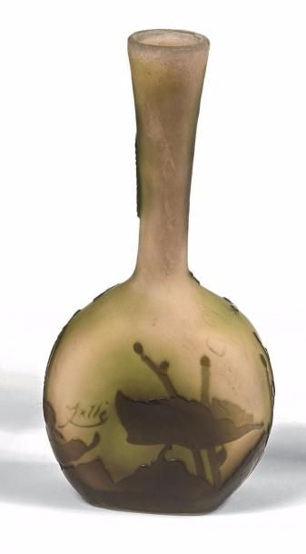 ÉTABLISSEMENTS GALLÉ
Vase soliflore à panse...