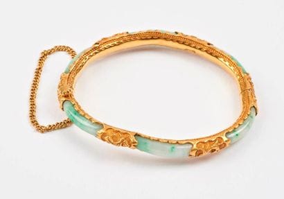 Bracelet jonc ouvrant en or jaune (750) et...