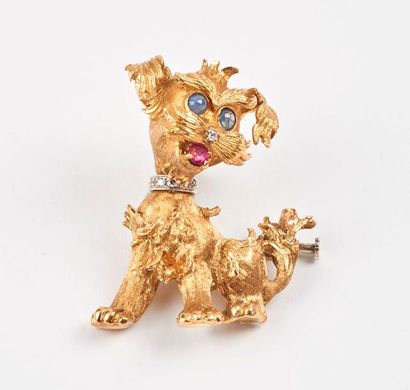 Broche chien en or jaune amati (750), la...