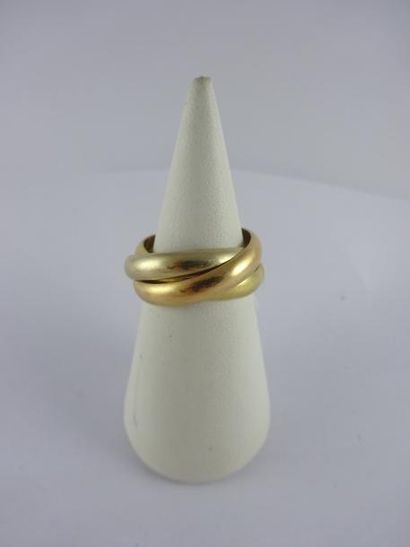 CARTIER, Trinity 


Bague trois anneaux en...