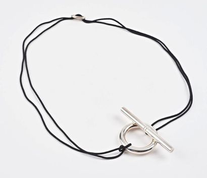 HERMES Paris


Sautoir modèle Skipper.

Poids...