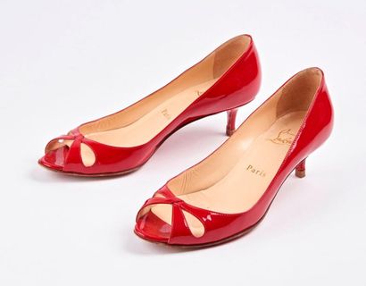 Christian LOUBOUTIN


Paire de d'escarpins...