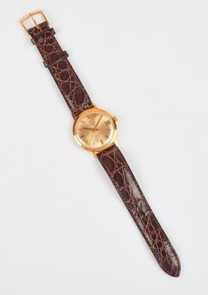 MOVADO, HS360 Kingmatic


Montre bracelet...